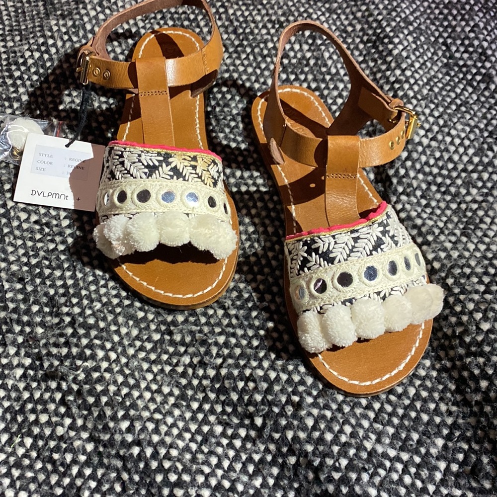 Size 38 - Picture 2 of 6